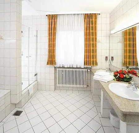 Grasbrunner Hof Gasthof 3*